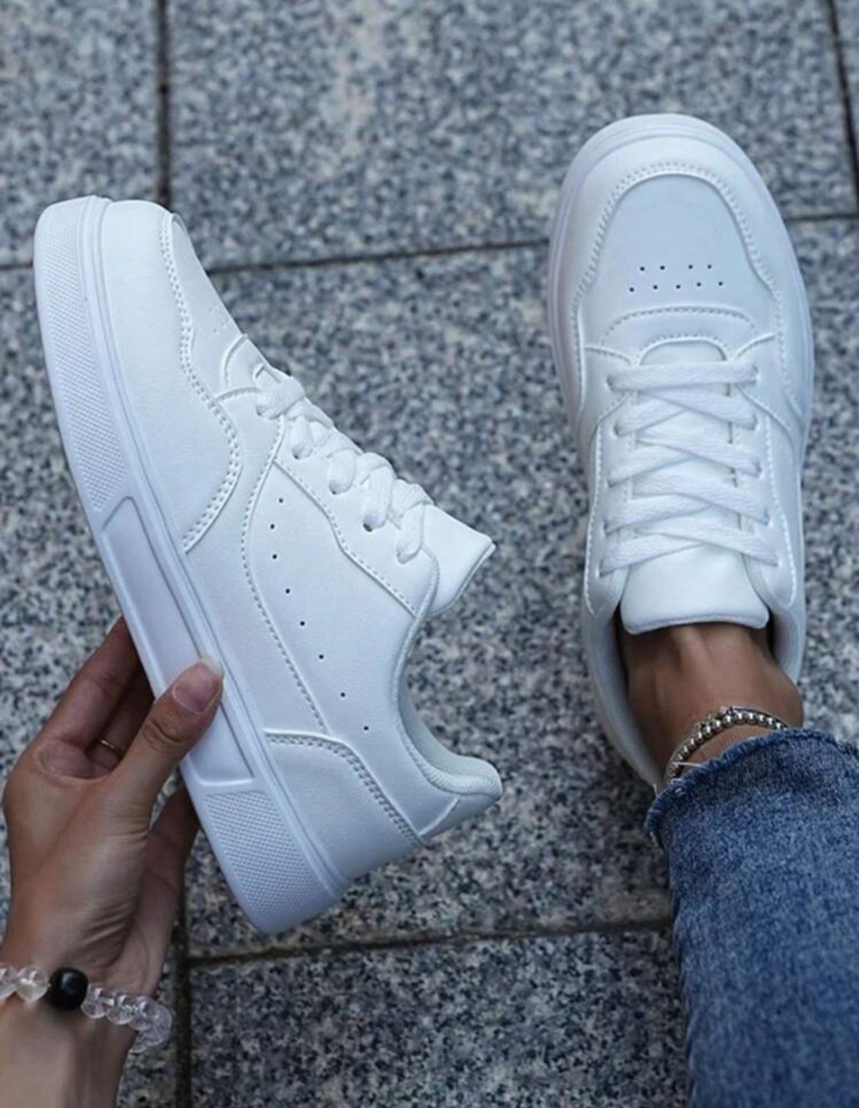 Women sport Shoes