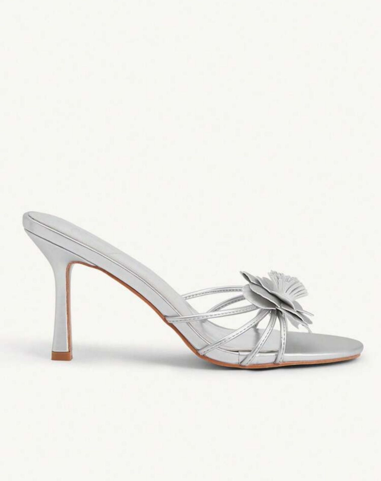 Sandal