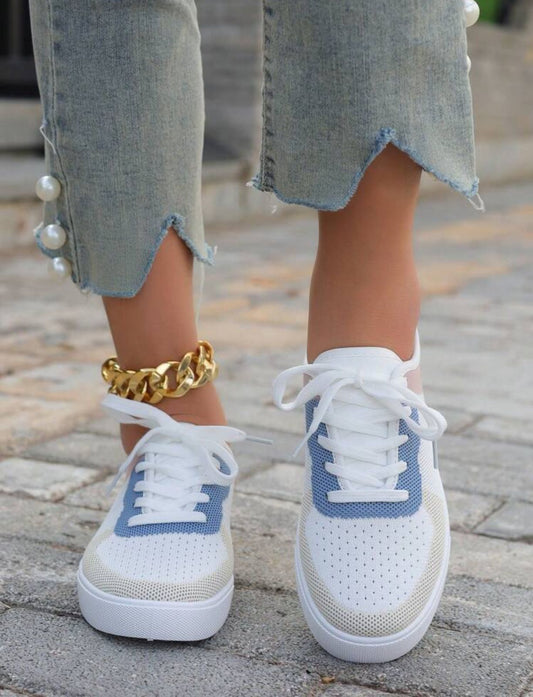 Sneaker