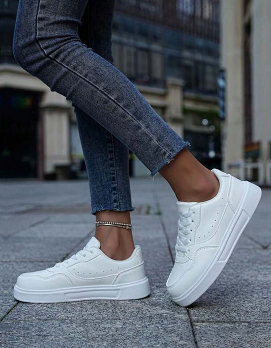 Women sport Shoes