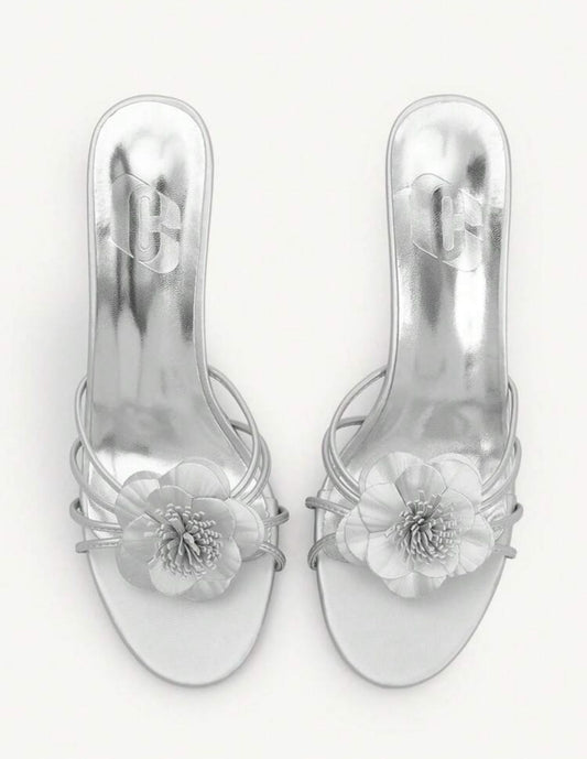 Sandal
