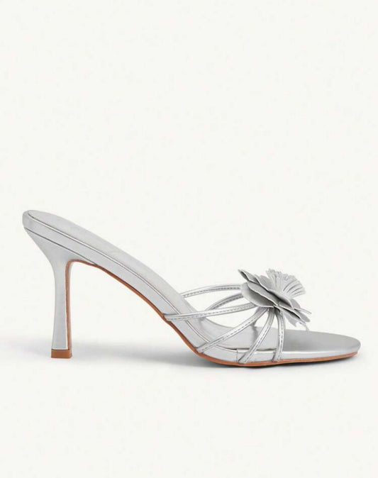 Sandal