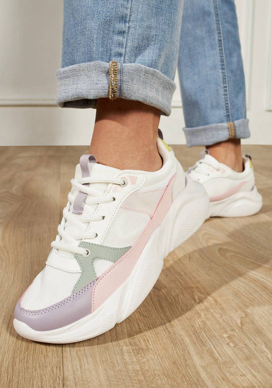 Sneaker