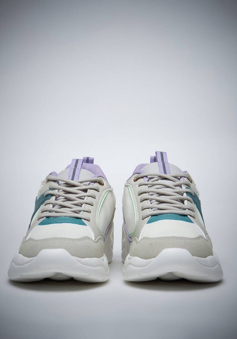 Sneaker